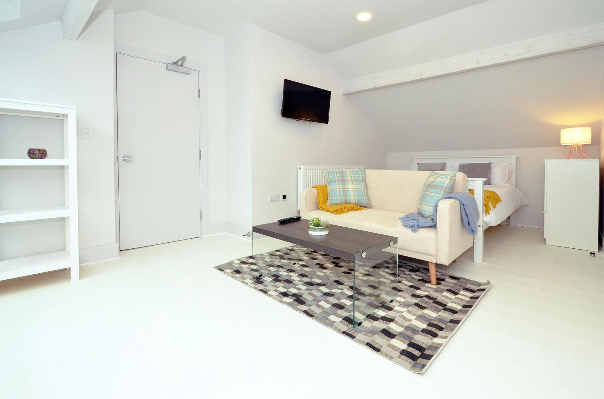 Townhouse Plus @ London Road Stoke Exterior foto